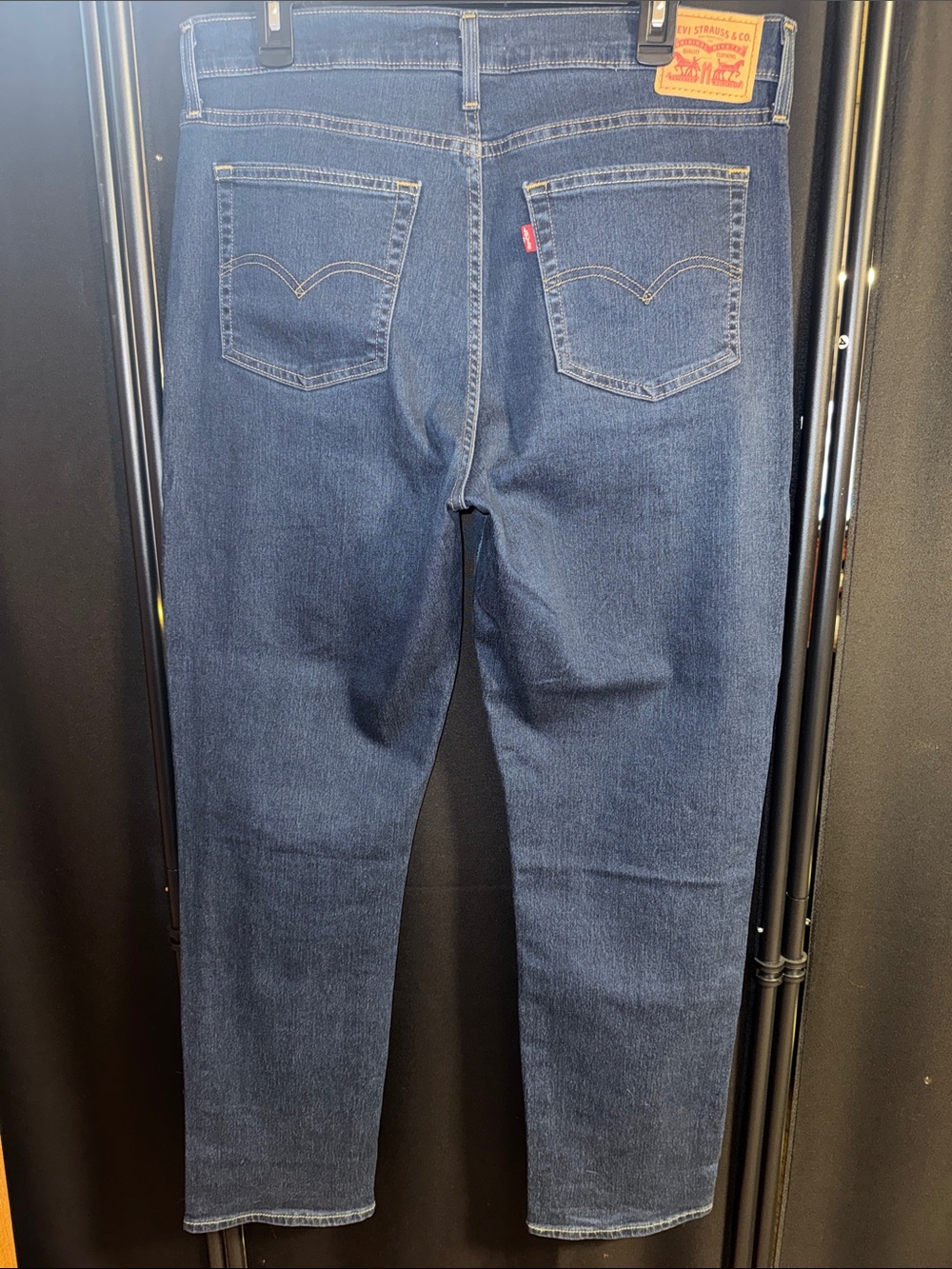 Levi's Women's 724 High-Rise Straight Dark Blue Stretch Jeans